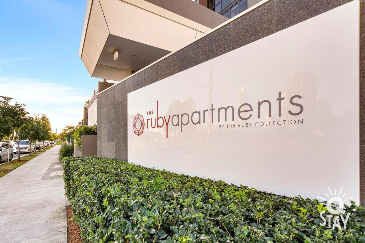 Ruby Apartments - Qstay โกลด์โคสต์ ภายนอก รูปภาพ