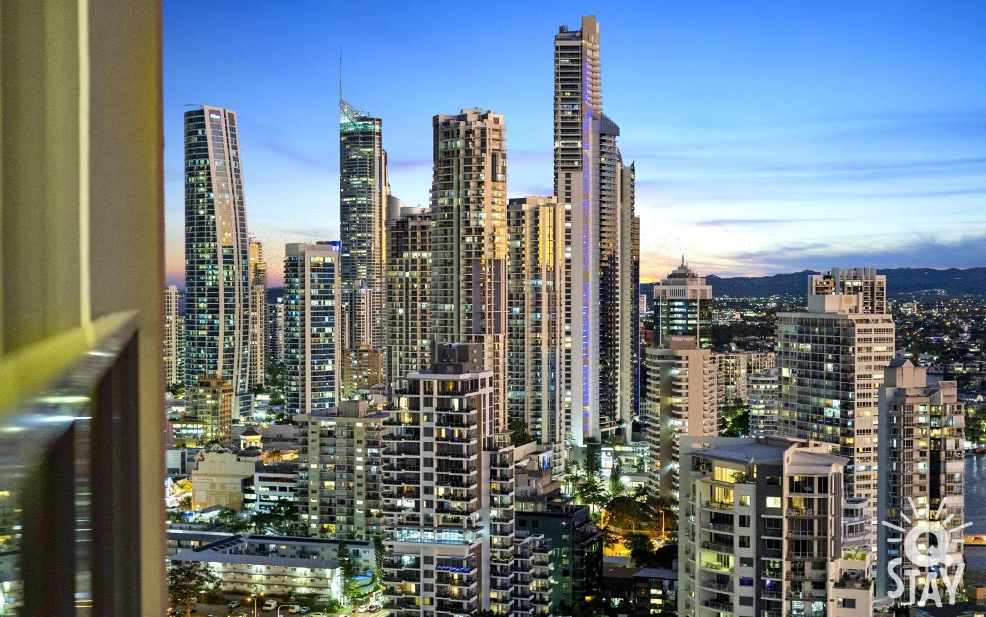 Ruby Apartments - Qstay โกลด์โคสต์ ภายนอก รูปภาพ