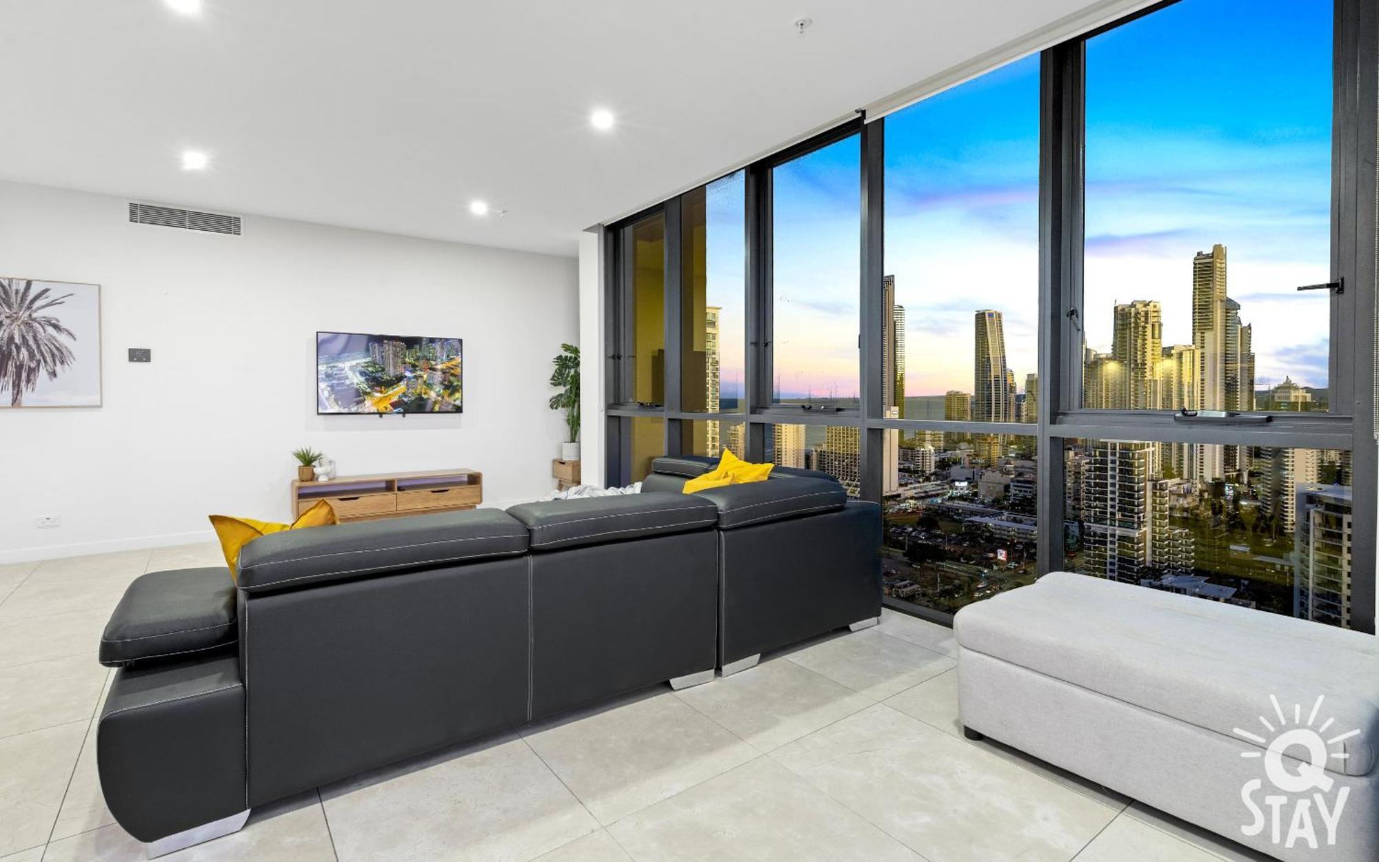 Ruby Apartments - Qstay โกลด์โคสต์ ภายนอก รูปภาพ