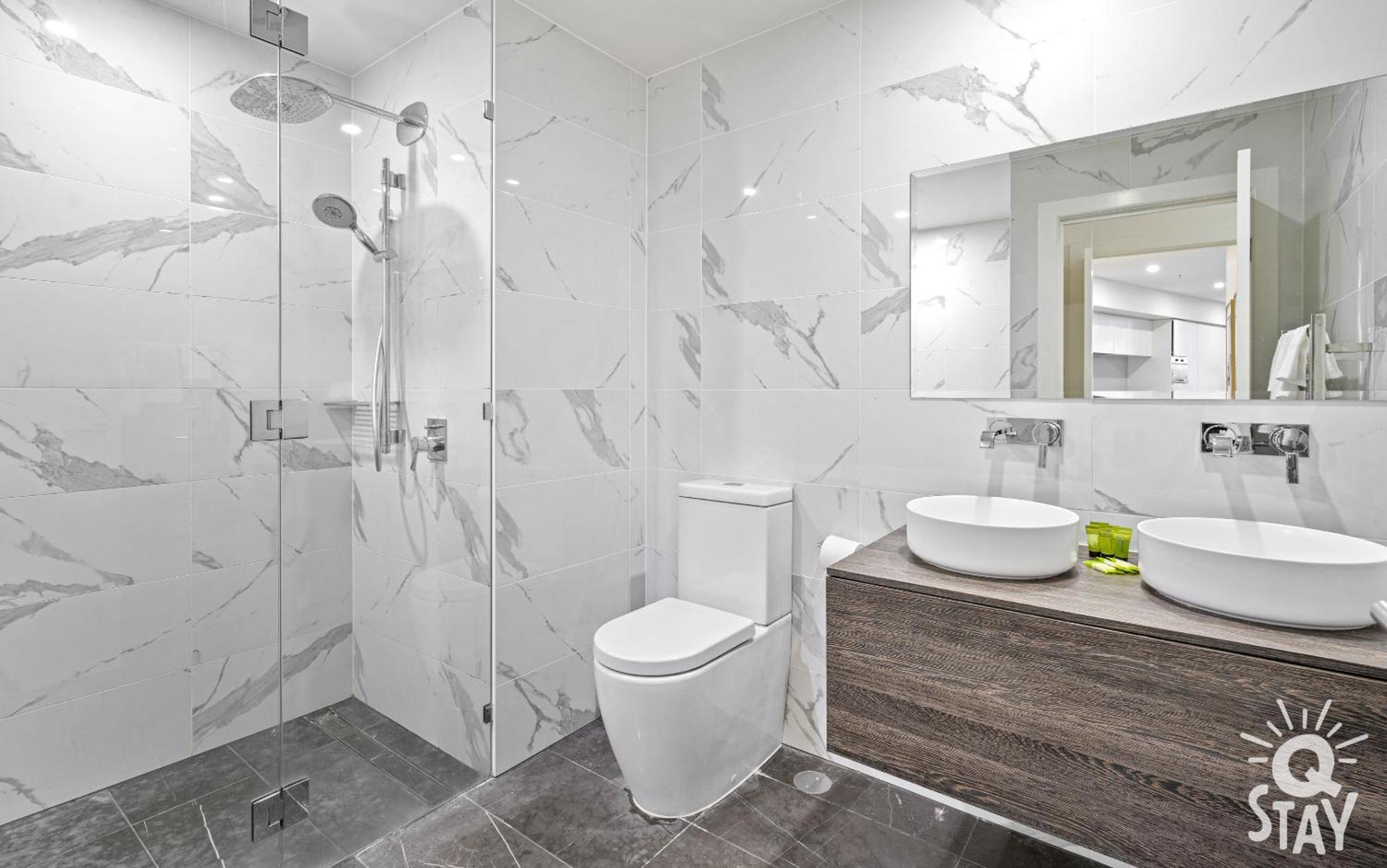 Ruby Apartments - Qstay โกลด์โคสต์ ภายนอก รูปภาพ