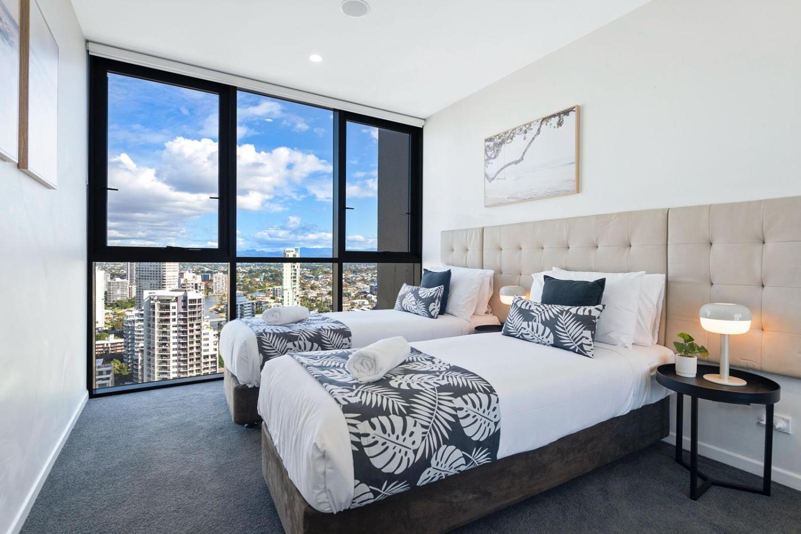 Ruby Apartments - Qstay โกลด์โคสต์ ภายนอก รูปภาพ