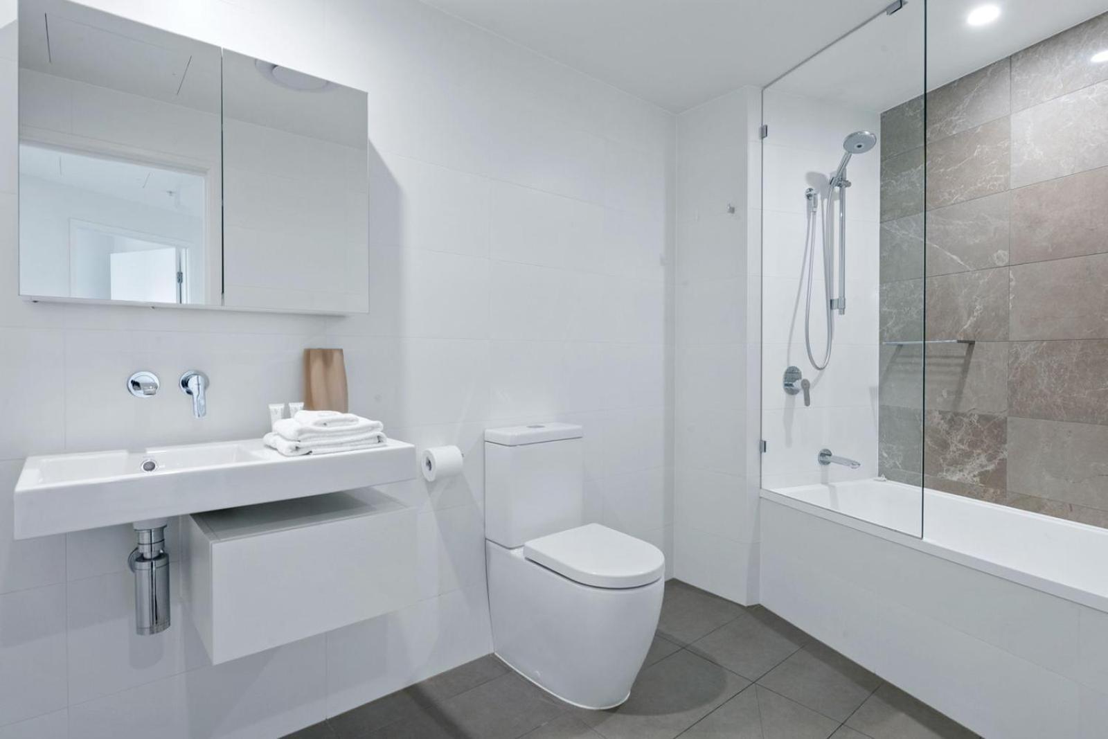Ruby Apartments - Qstay โกลด์โคสต์ ภายนอก รูปภาพ
