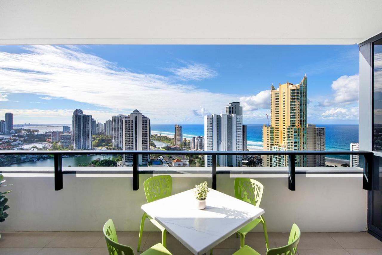 Ruby Apartments - Qstay โกลด์โคสต์ ภายนอก รูปภาพ